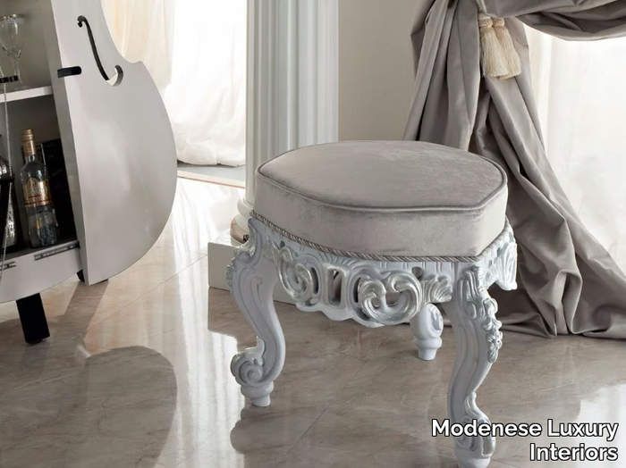 13528 - Classic style upholstered fabric pouf _ Modenese Luxury Interiors