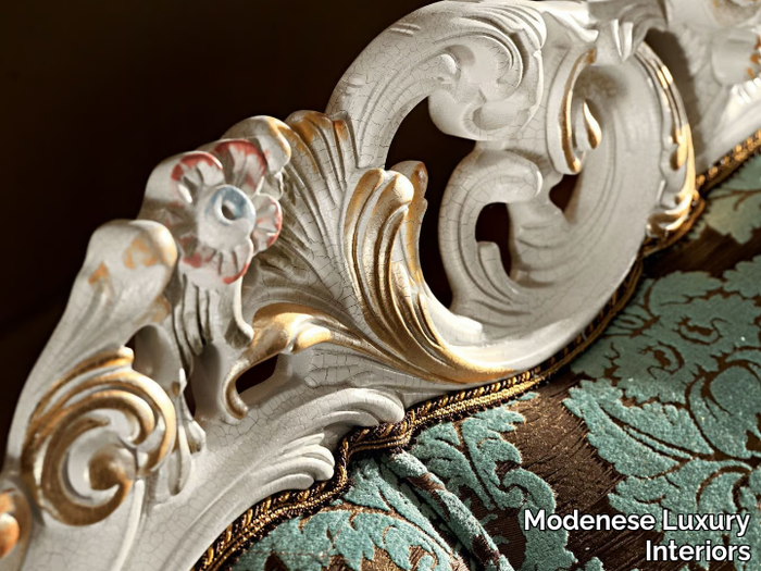11412-Sofa-Modenese-Gastone-group-129085-rel5709c0d7.jpg