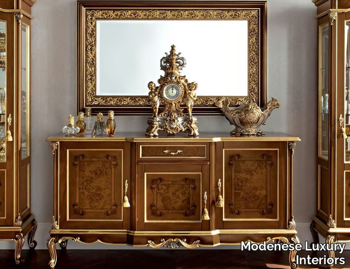 12117-Sideboard-Modenese-Gastone-group-134093-rel19996e13.jpg