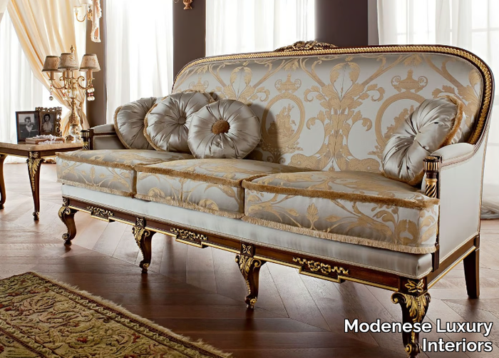 12418-Sofa-Modenese-Gastone-group-131936-rel1577b68d.jpg