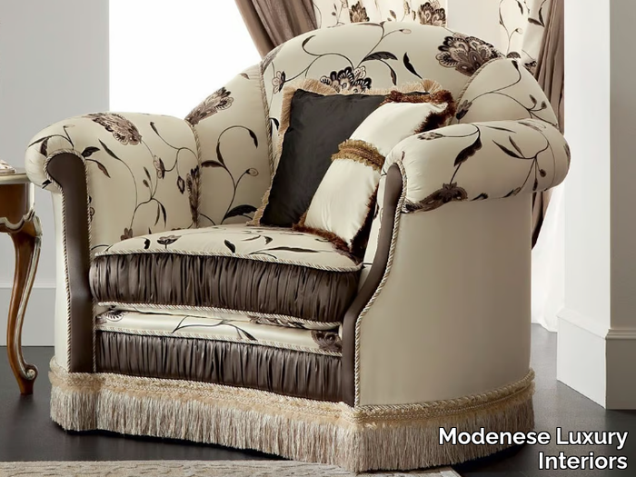 13404-Armchair-Modenese-Gastone-group-149856-rel3f9b5458.jpg