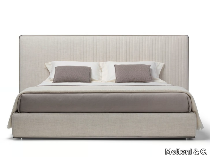 OVIDIO - Fabric double bed with upholstered headboard _ Molteni & C.