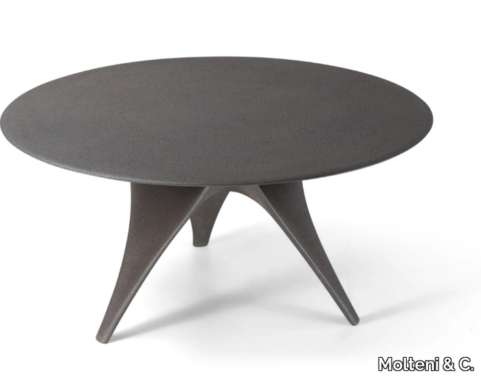 ARC OUTDOOR - Round cement garden table _ Molteni & C.