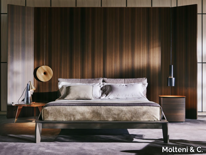 WISH - Fabric double bed with upholstered headboard _ Molteni & C.