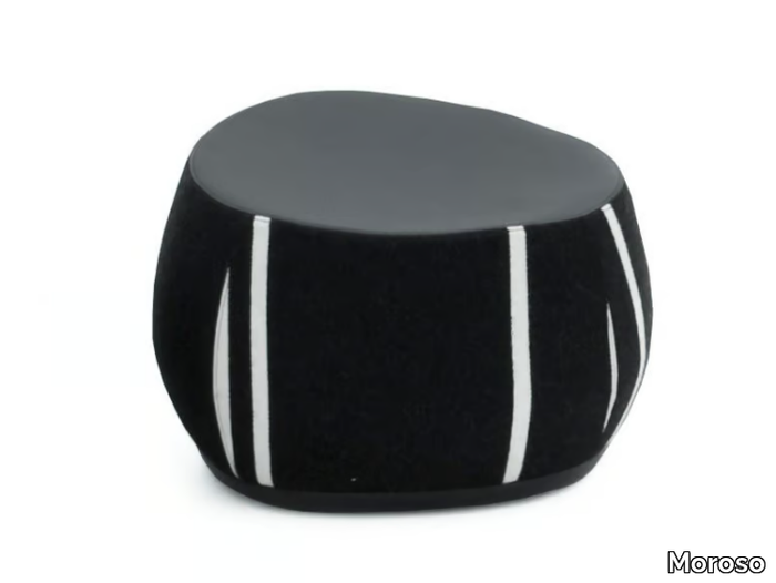 FJORD-Pouf-Moroso-473928-rel6b0d47f0.jpg