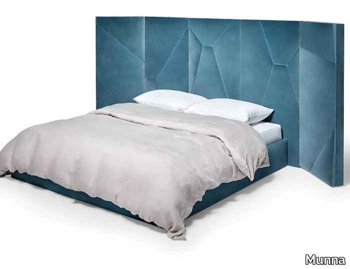 LET’S PLAY - Velvet double bed with high headboard _ Munna