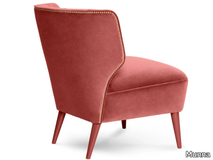LIPSTICK-Armchair-Munna-103103-rele89c08c.jpg