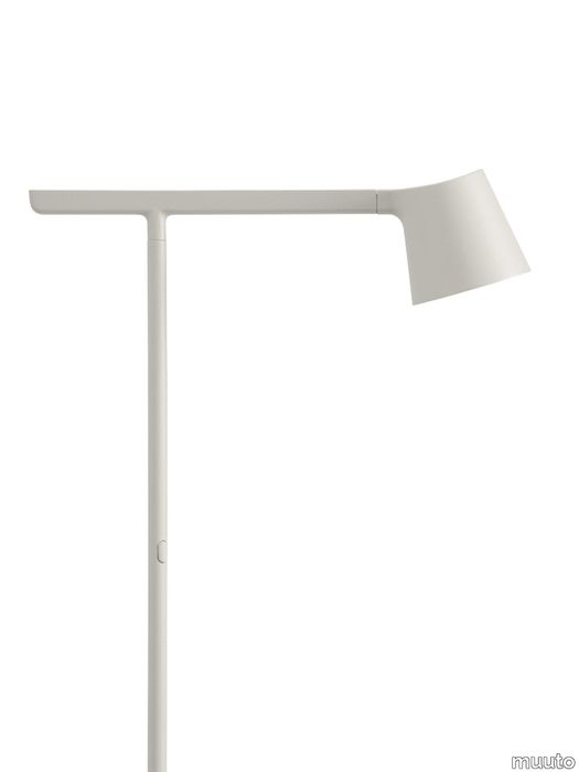 10767-en-tip-floor-lamp-grey-dimmer-detail-muuto-5000x6667-hi-res.tif