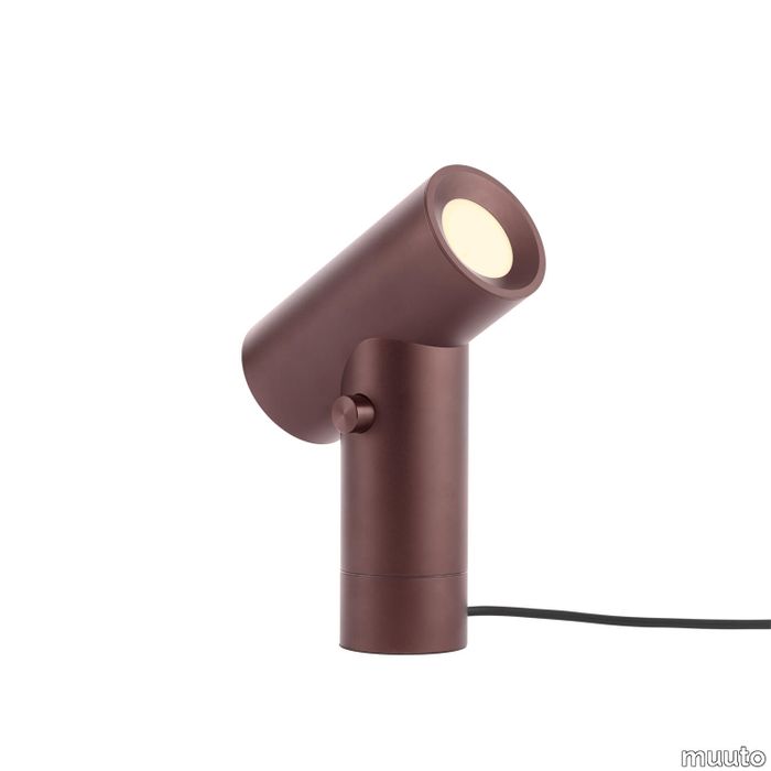 1155-en-beam-lamp-umber-uplight-muuto-5000x5000-hi-res.tif