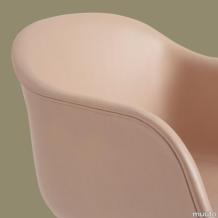 12837-en-fiber-armchair-refine-beige-leather-detail-muuto-5000x5000_cb.tif