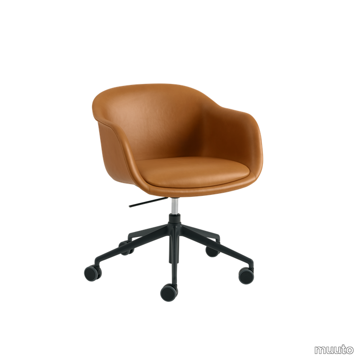 16505-en-fiber-conference-armchair-swivel-gas-tilt-castor-cognac-leather-black-muuto-6192x6192-org.tif