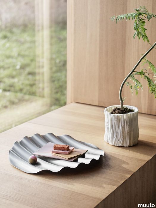 16651-en-wave-tray-stainless-steel-muuto-org.tif