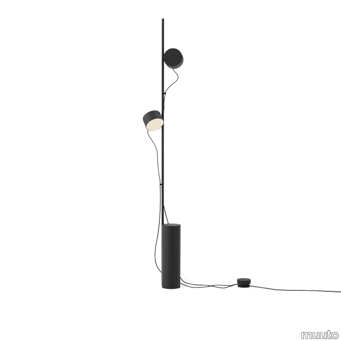 2351-en-post-floor-lamp-black-muuto-5000x5000--hi-res.tif