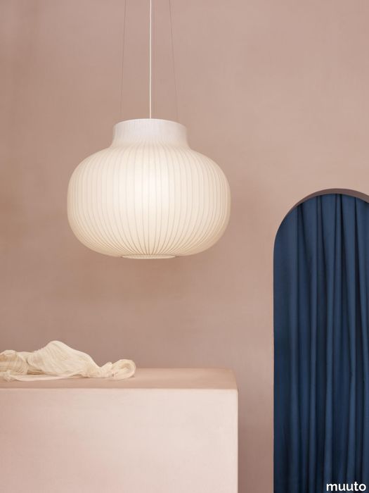 4265-en-strand-pendant-lamp-closed-80cm-muuto-org.tif