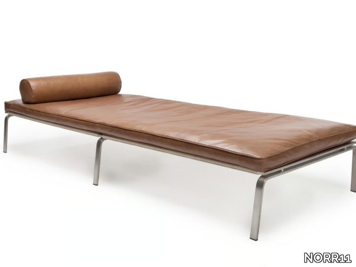 MAN-DAYBED-NORR11-291256-reld6b41d7a.jpg