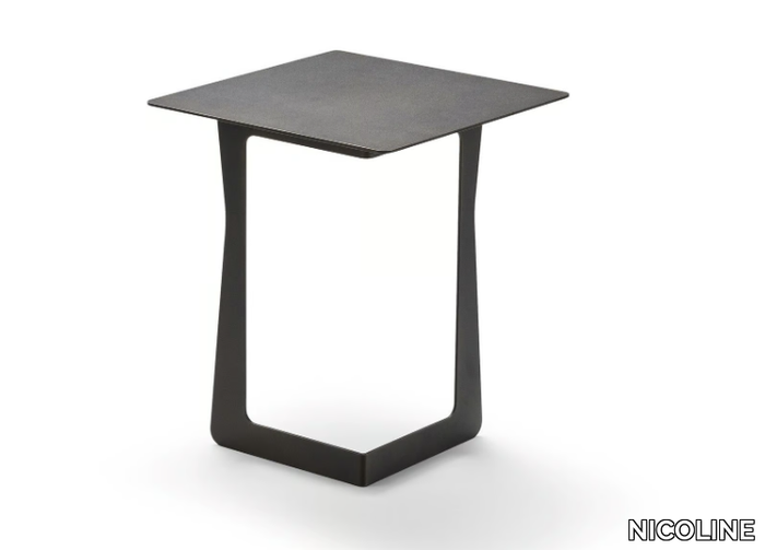 SHINY - Square metal coffee table _ NICOLINE