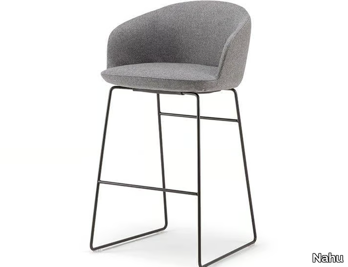 MILOS STOOL 01 - Sled base barstool with armrests _ Nahu