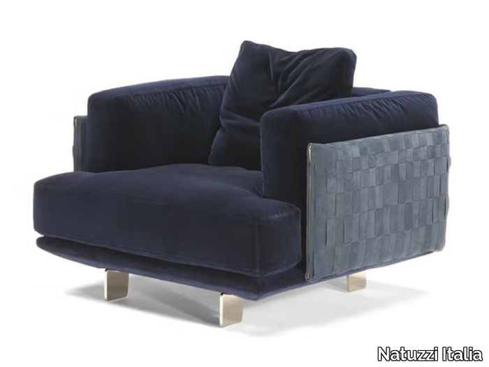 CAMPUS - Fabric armchair with armrests _ Natuzzi Italia