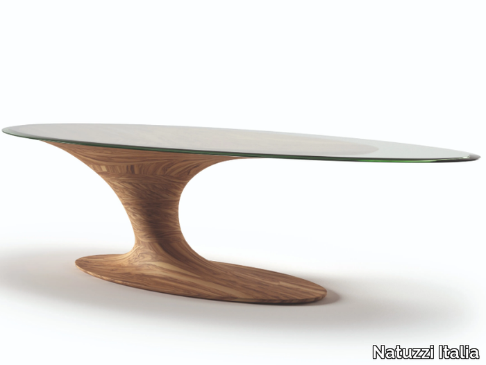 URAGANO - Oval wood and glass dining table _ Natuzzi Italia