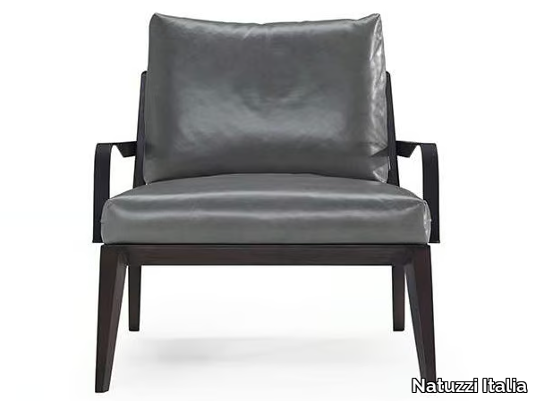 VIAGGIO - Leather easy chair with armrests _ Natuzzi Italia