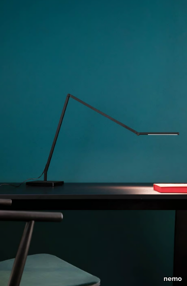 UNTITLED-LINEAR-Table-lamp-NEMO-453385-rel7fe961a8.jpg