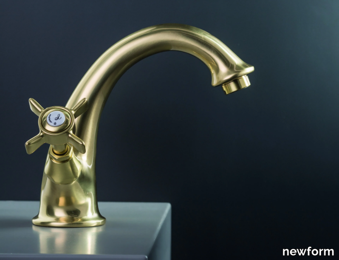 DAYTIME - Countertop 1 hole washbasin tap _ newform