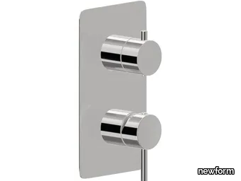 67693E - Shower tap _ newform