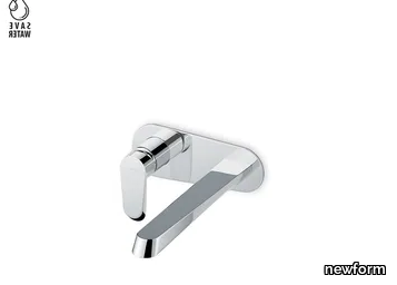 NIO - Wall-mounted single handle washbasin mixer with plate _ newform