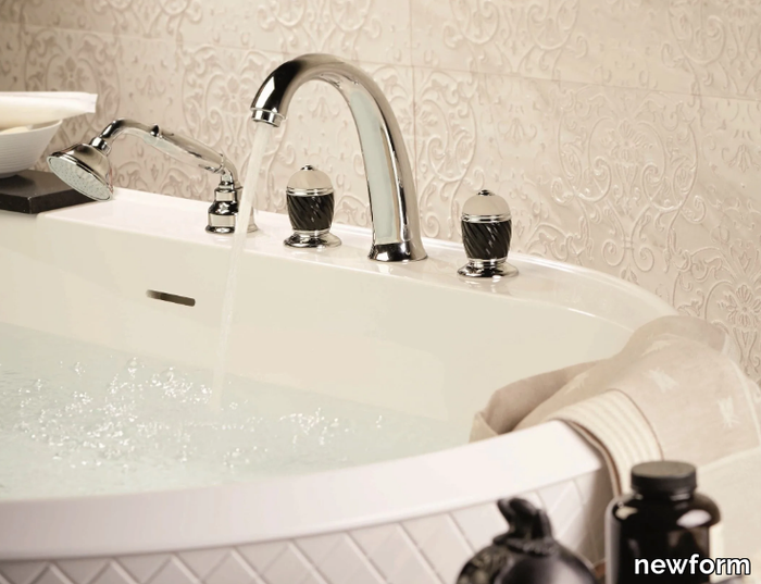 DELUXE-Classic-style-bathtub-set-NEWFORM-234089-rele70386a7.jpg