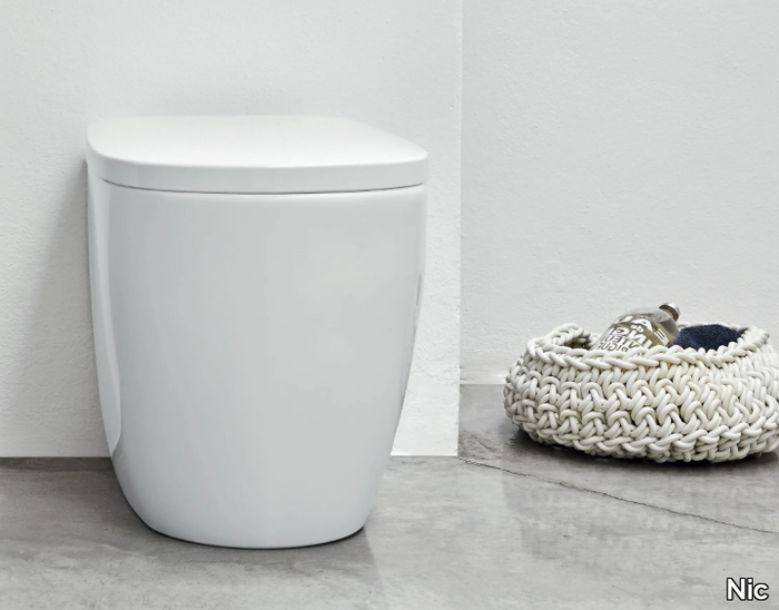 OVVIO - Floor mounted ceramic toilet _ Nic