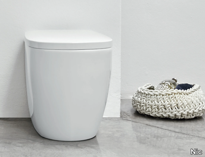 ovvio-floor-mounted-toilet-nic-design-300677-relf579ff24.jpg