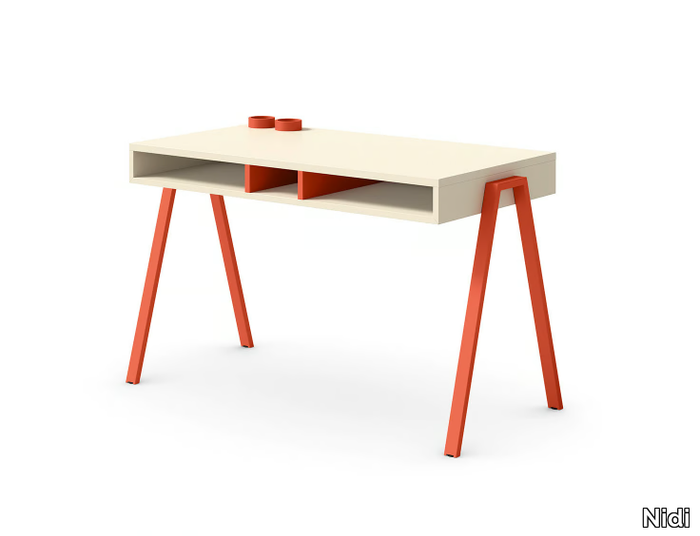 VANNY - Desk _ Nidi