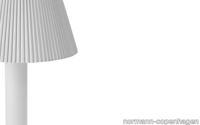 Cellu-Floor-Lamp-EU2.png