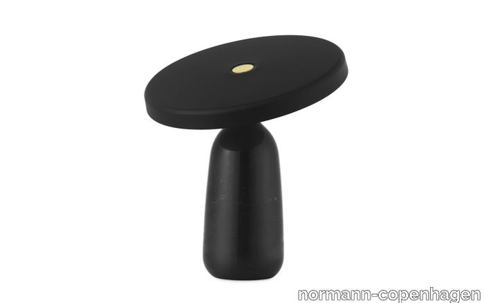 Eddy-Table-Lamp4.png