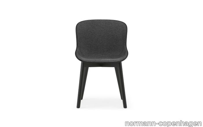 Hyg-Chair-Front-Upholstery-Black--Black-Oak2.png