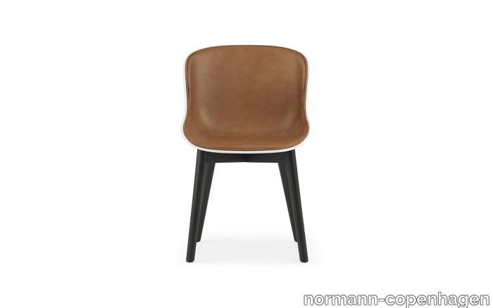 Hyg-Chair-Front-Upholstery-White--Black-Oak2.png