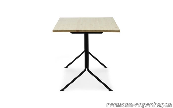 Kip-Desk-Black-Steel3.png