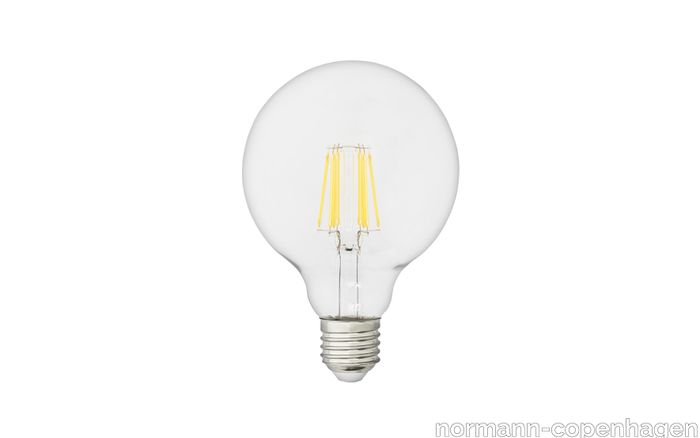 LED-Bulb-Globe-E27-8W-95-Clear1.png