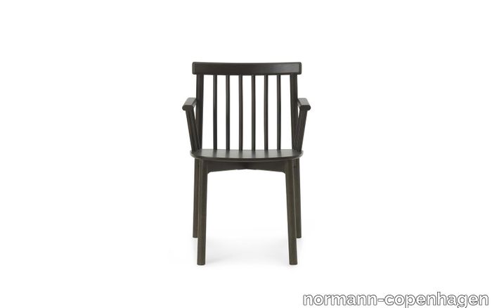 Pind-Armchair2.png