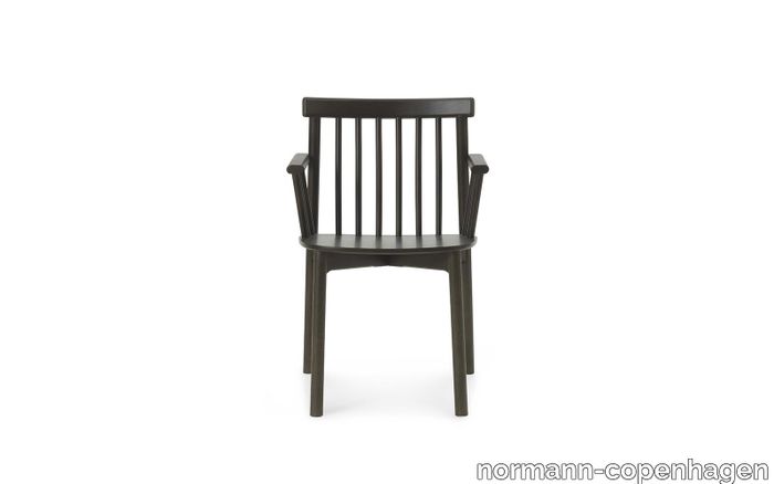 Pind-Armchair2.png