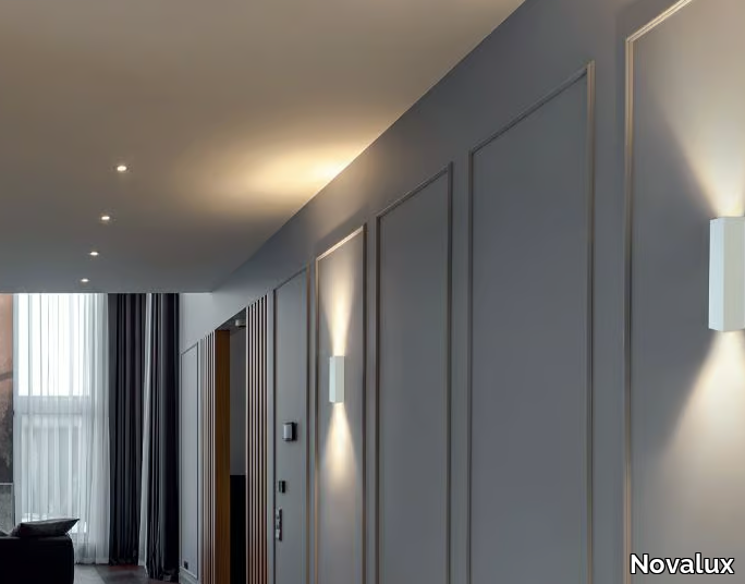 CUBRIK - Steel wall light _ Novalux