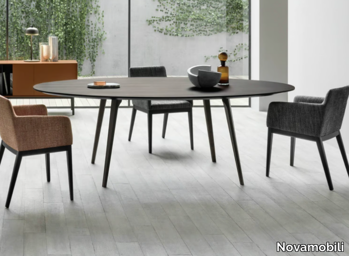 ARGOS - Oval table _ Novamobili