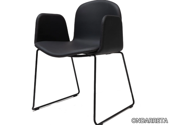 BOB XL - Sled base leather chair with armrests _ ONDARRETA