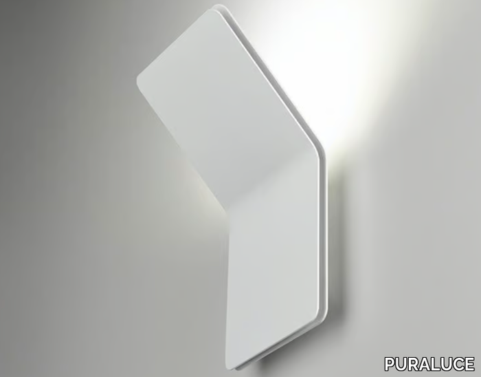 LAYER - LED wall light _ PURALUCE