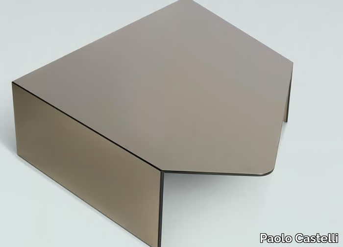 IMPERFECT-Glass-coffee-table-Paolo-Castelli-452826-rele5b0046a.jpg