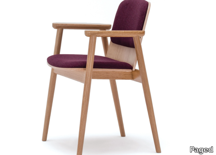 B-PROP-4395 - Beech chair with integrated cushion _ Paged