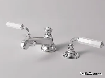 DARK WHITE - 3 hole countertop washbasin tap with automatic pop-up waste _ Park Avenue