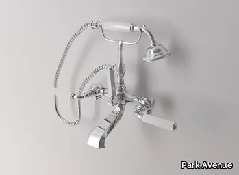 DARK WHITE - 2 hole floor standing bathtub tap with hand shower _ Park Avenue