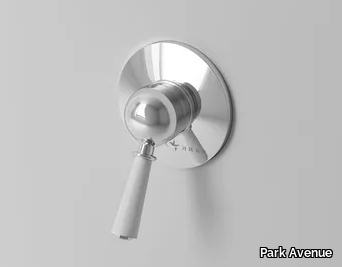 JAMES - Single handle shower mixer with plate _ Park Avenue