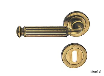 METEOR CLASSIQUE - Brass door handle on rose with lock _ Pasini